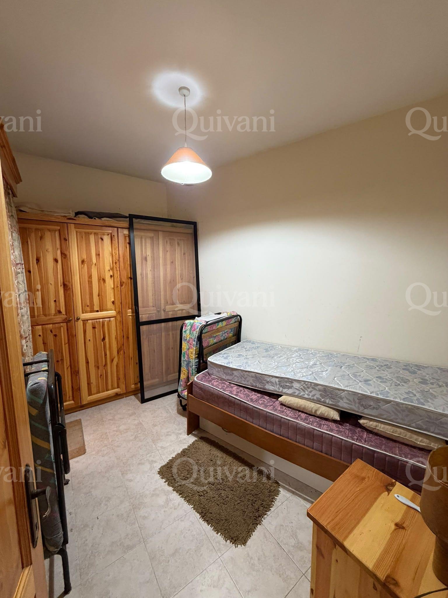 Qala, Furnished Apartment and Garage