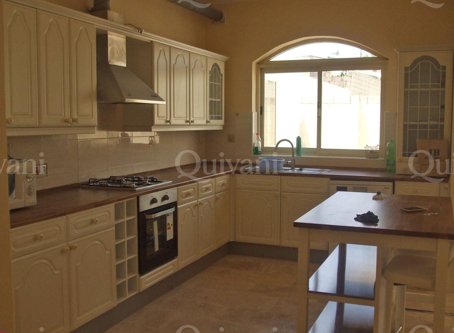 Kappara, Furnished Semi-detached Villa
