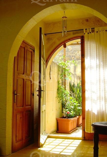 Xaghra, Furnished House of Character