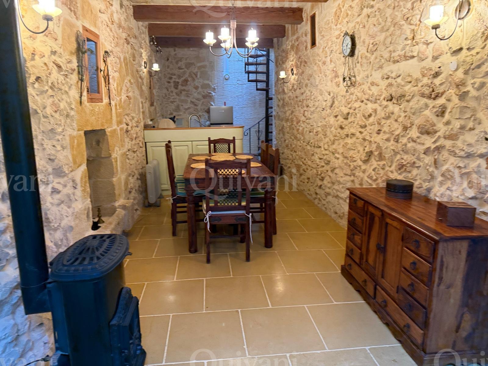 Xaghra, Furnished House of Character