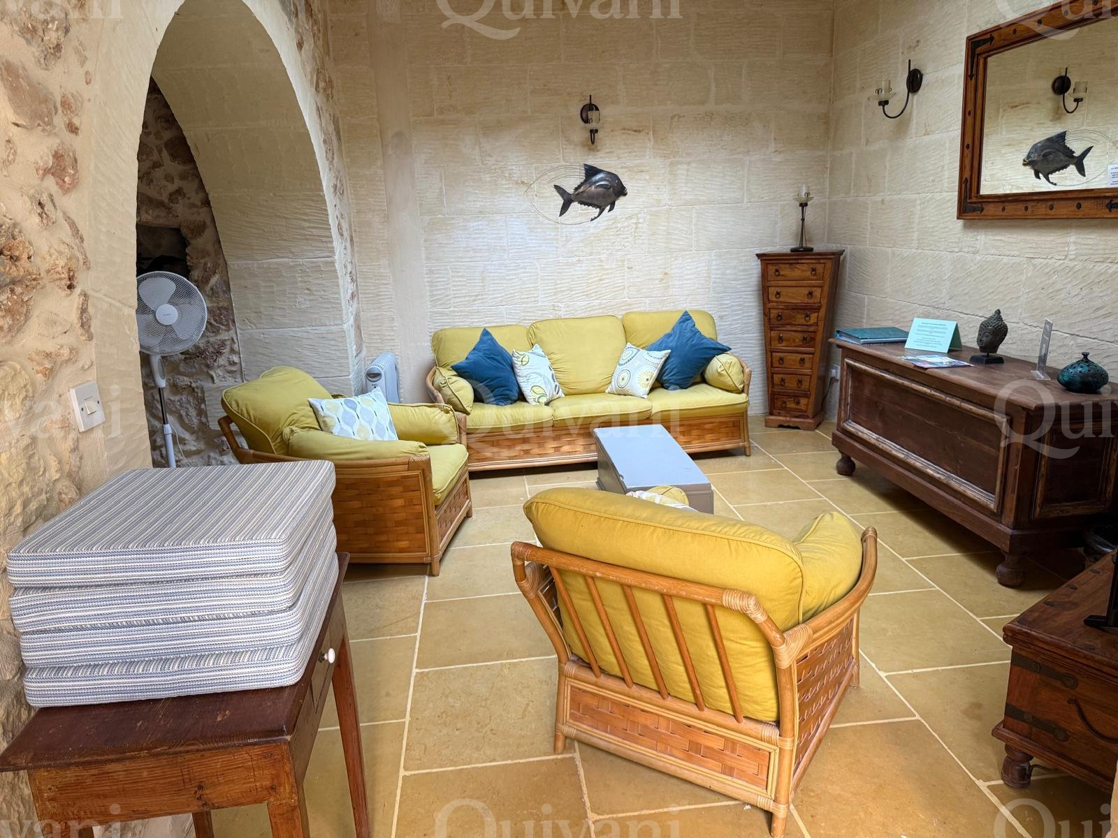 Xaghra, Furnished House of Character
