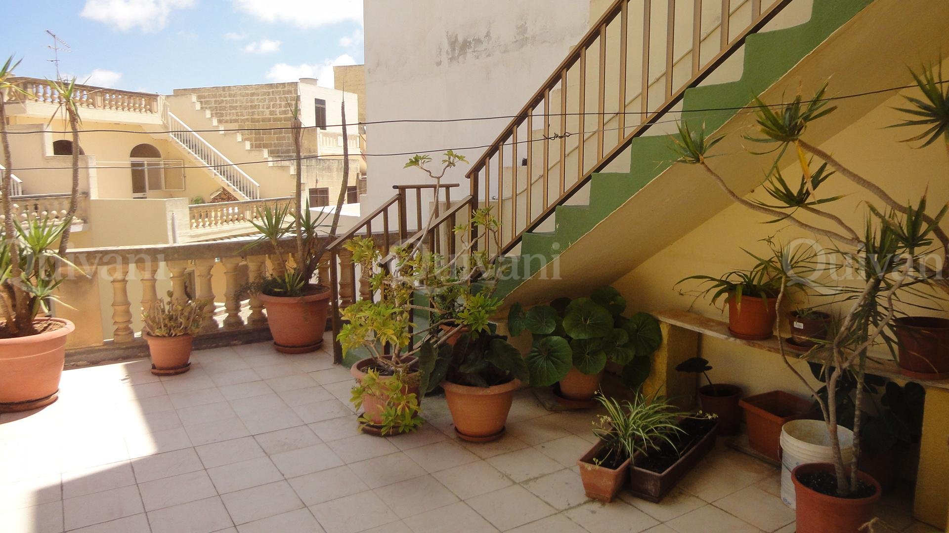 Fontana, Furnished Terraced House