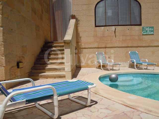 Gharb, Furnished Farmhouse