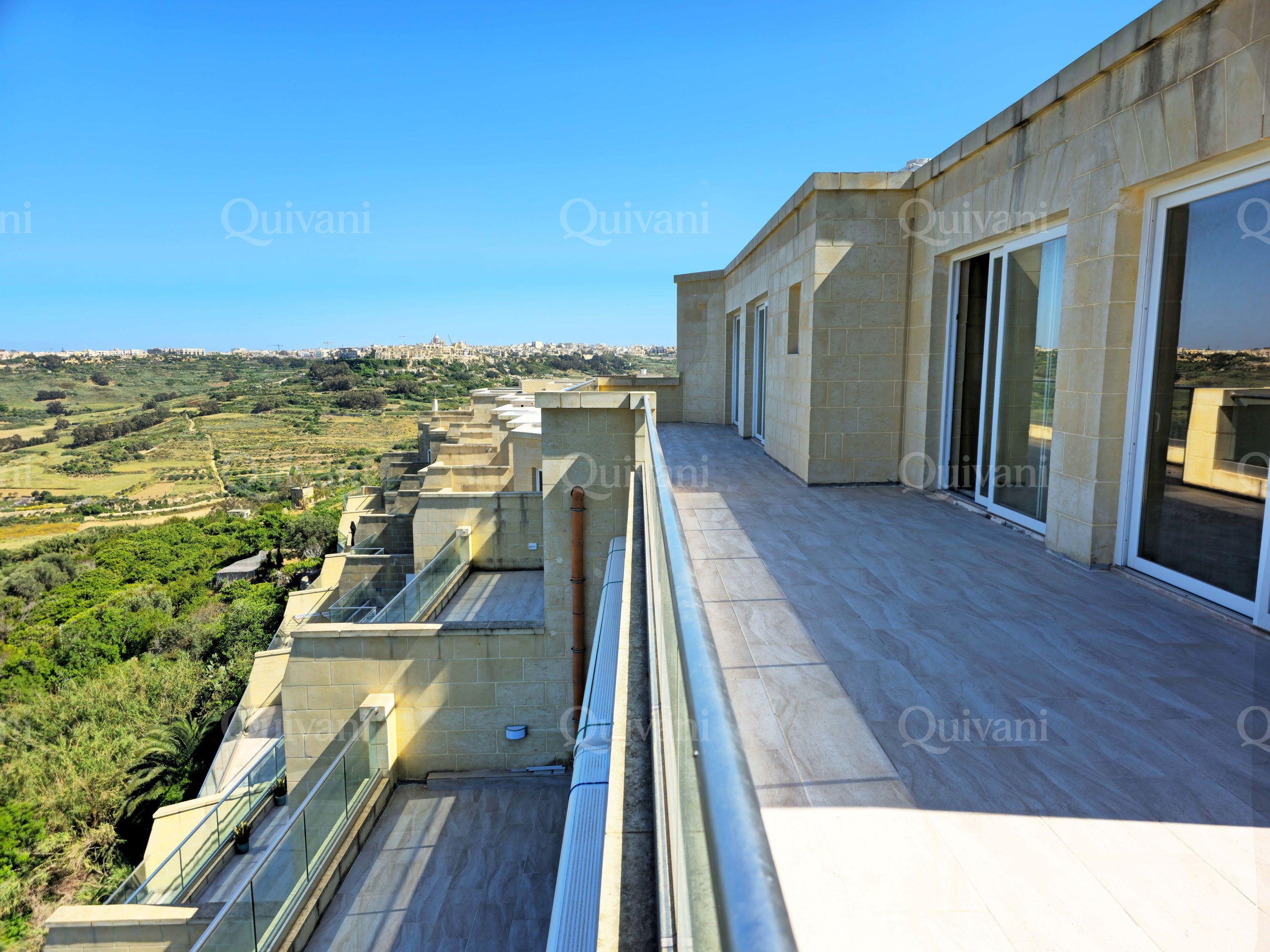 Xaghra, Shell form Penthouse