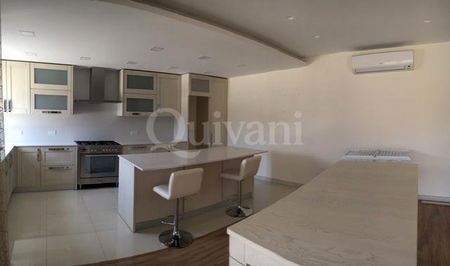 Victoria, Furnished Apartment