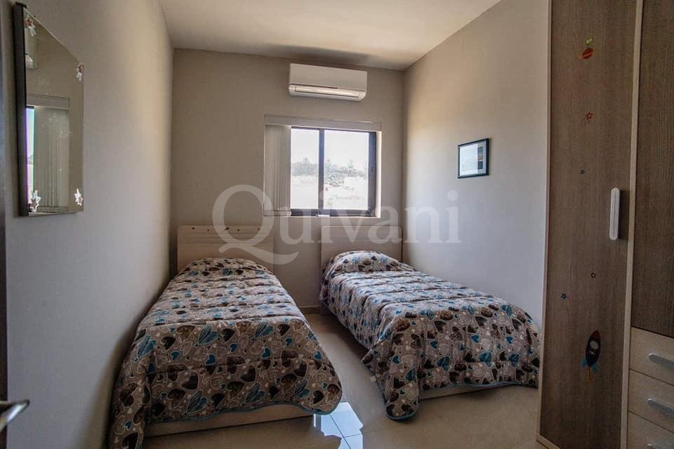 Victoria, Furnished Apartment