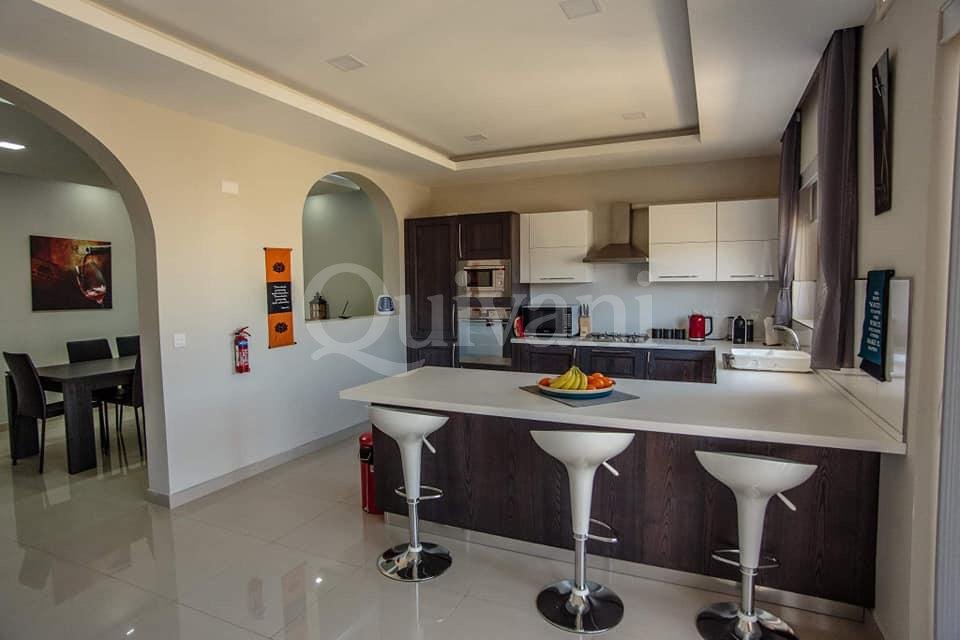Victoria, Furnished Apartment