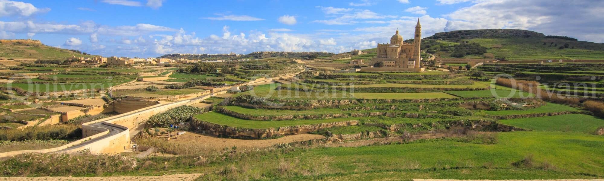 Gharb, Furnished House of Character