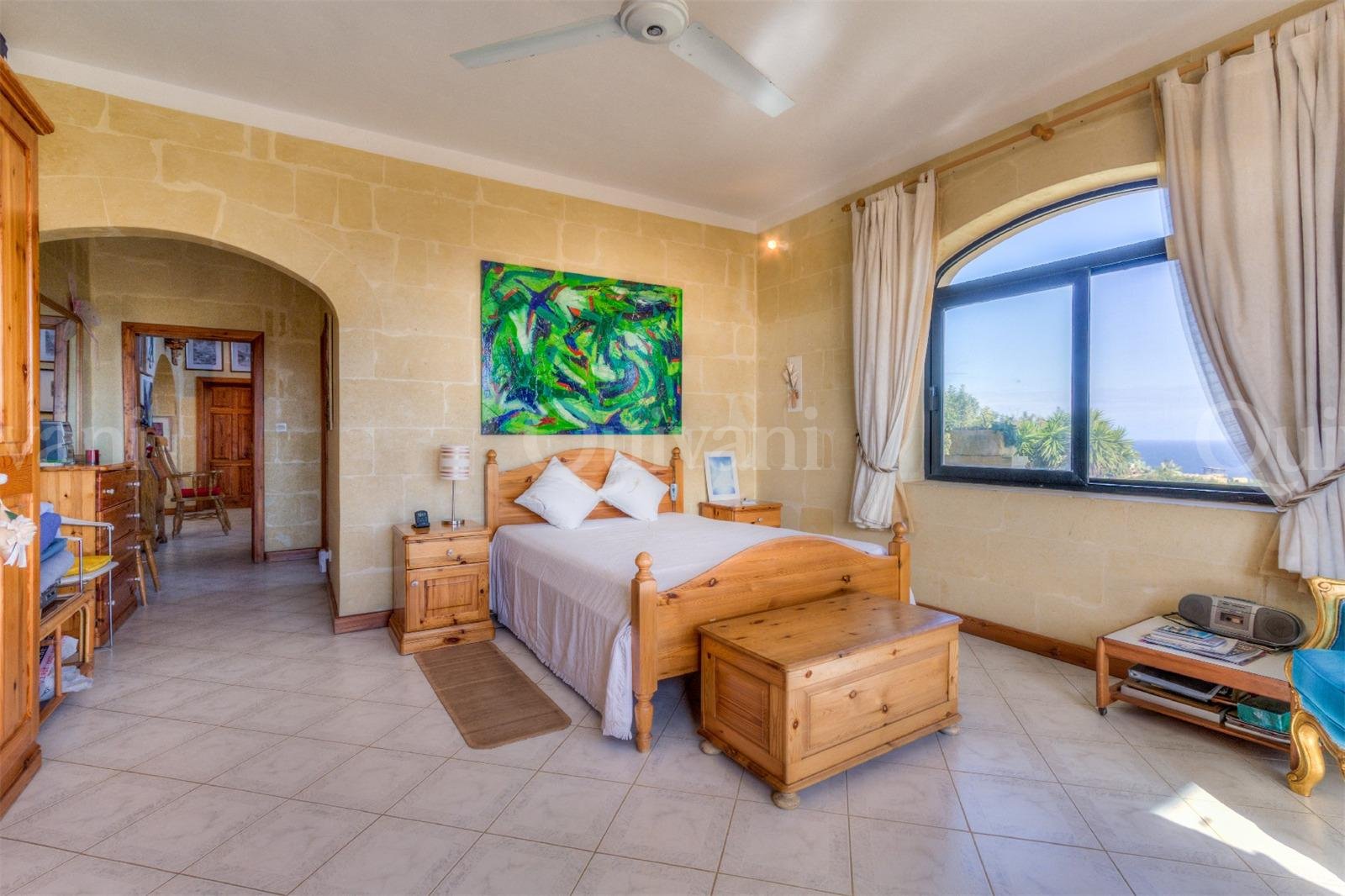 Xaghra, Finished Villa