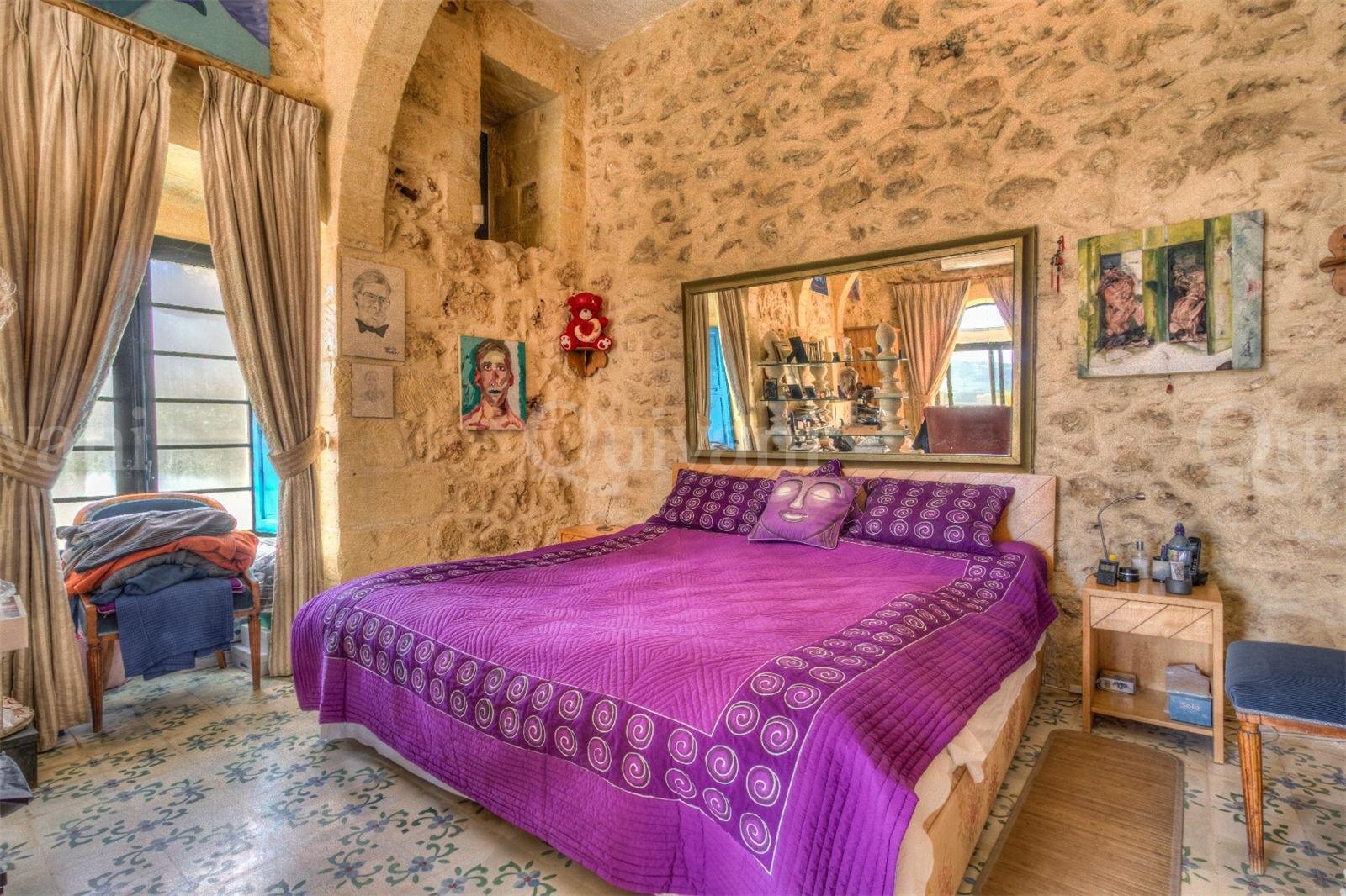 Xaghra, Finished Villa