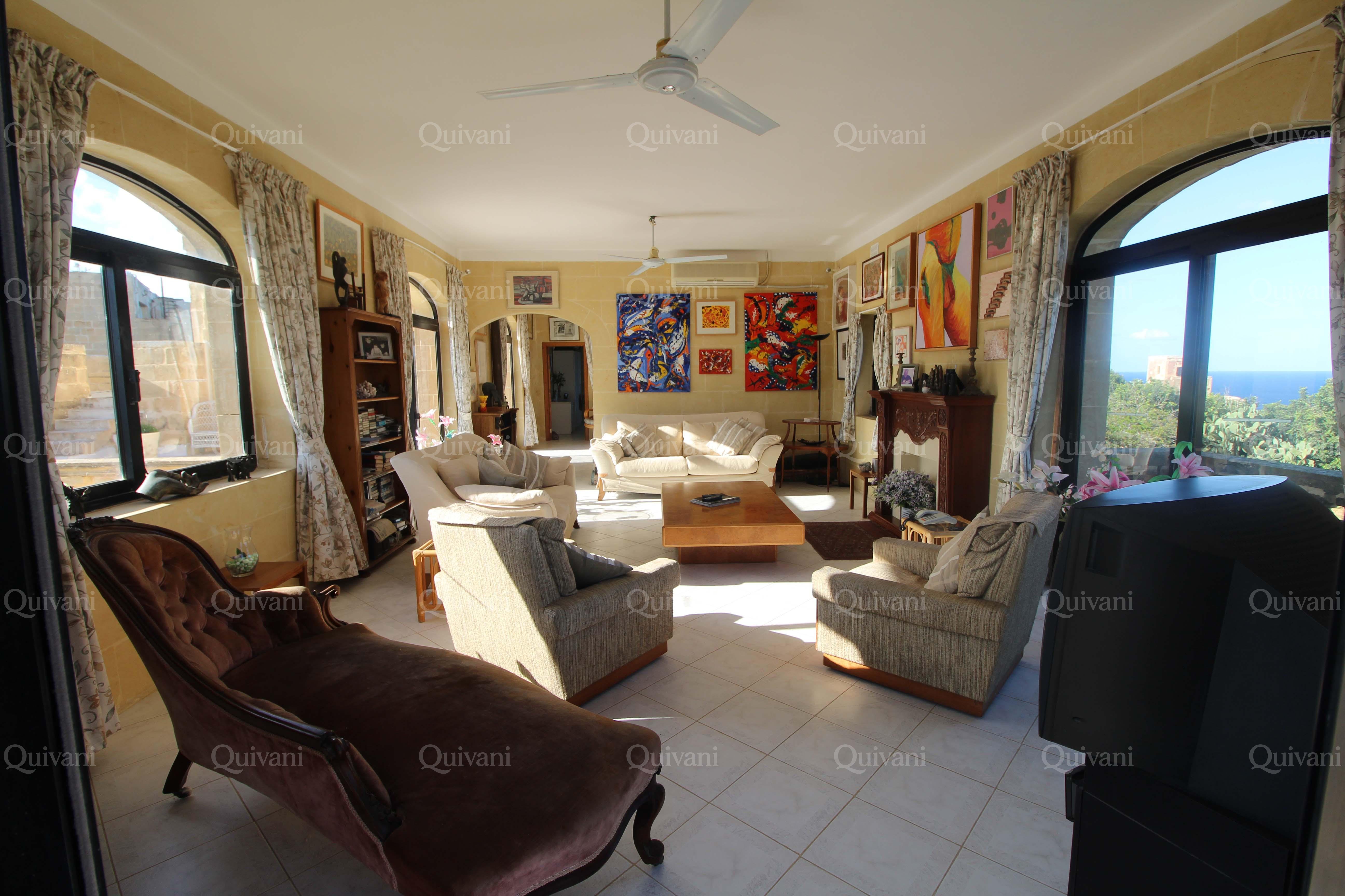 Xaghra, Finished Villa