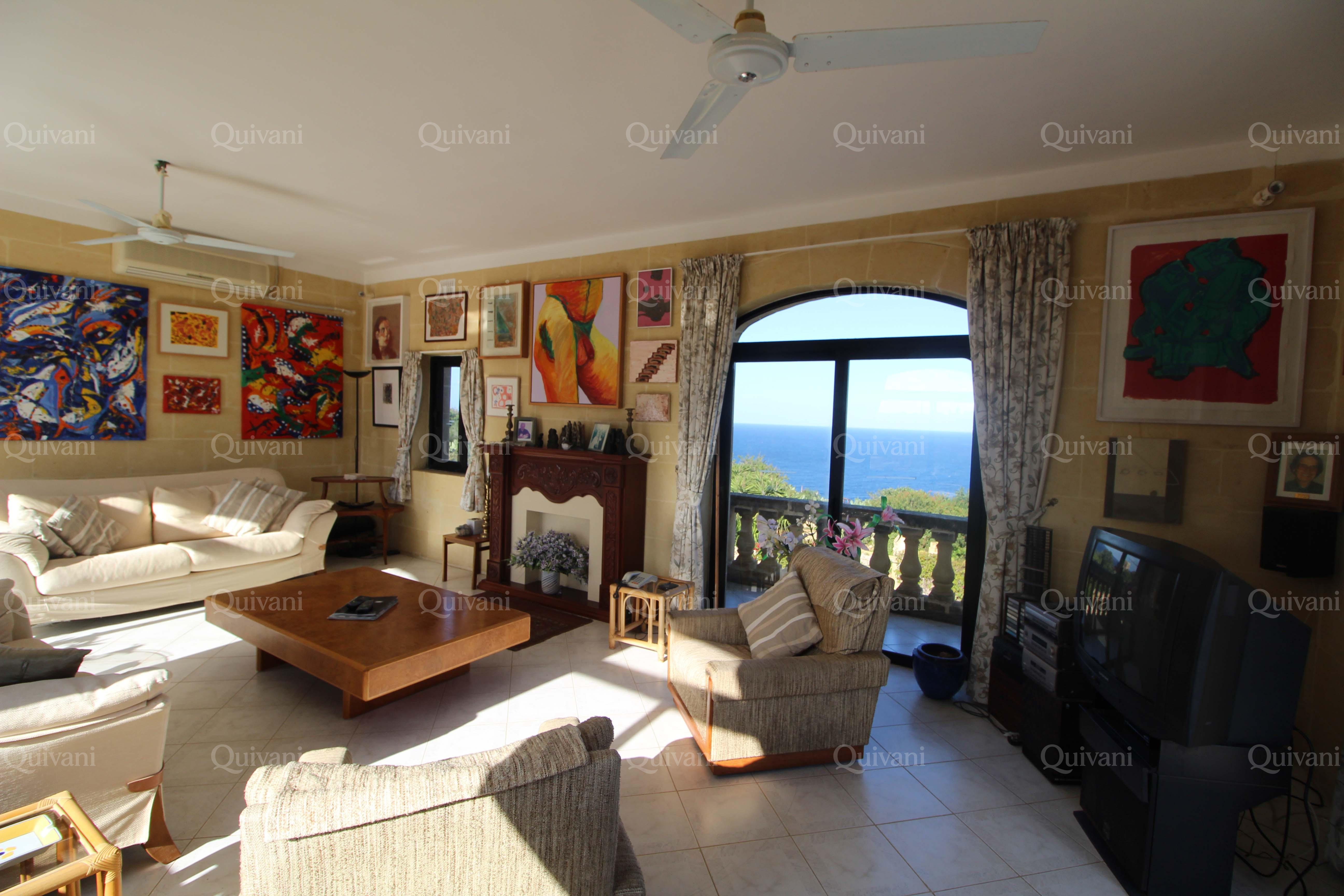 Xaghra, Finished Villa
