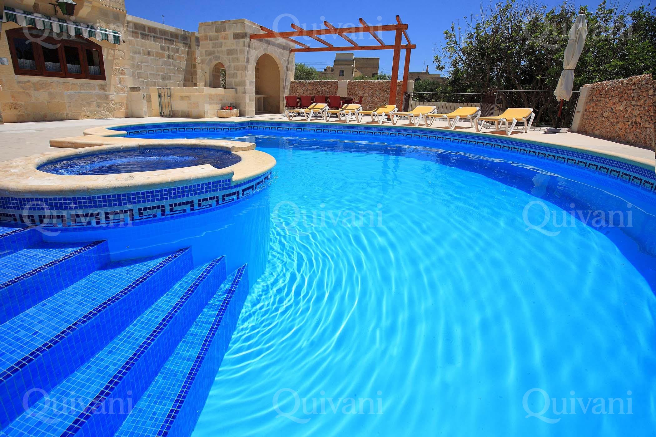 Xaghra, Furnished House of Character