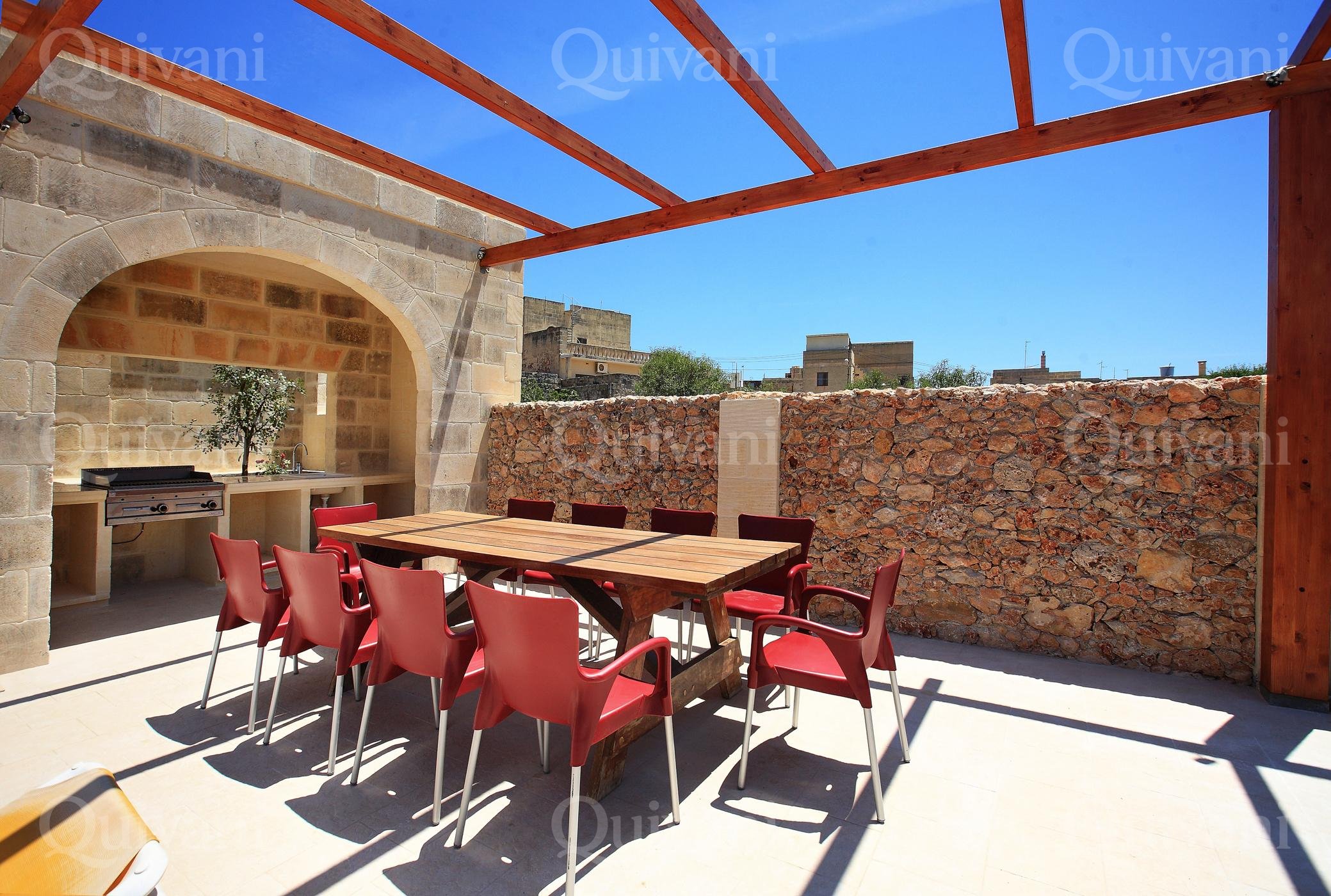Xaghra, Furnished House of Character