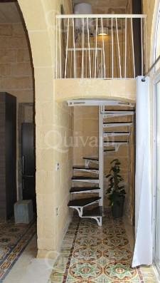 Qala, Furnished House of Character