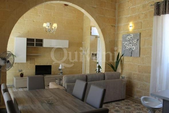 Qala, Furnished House of Character