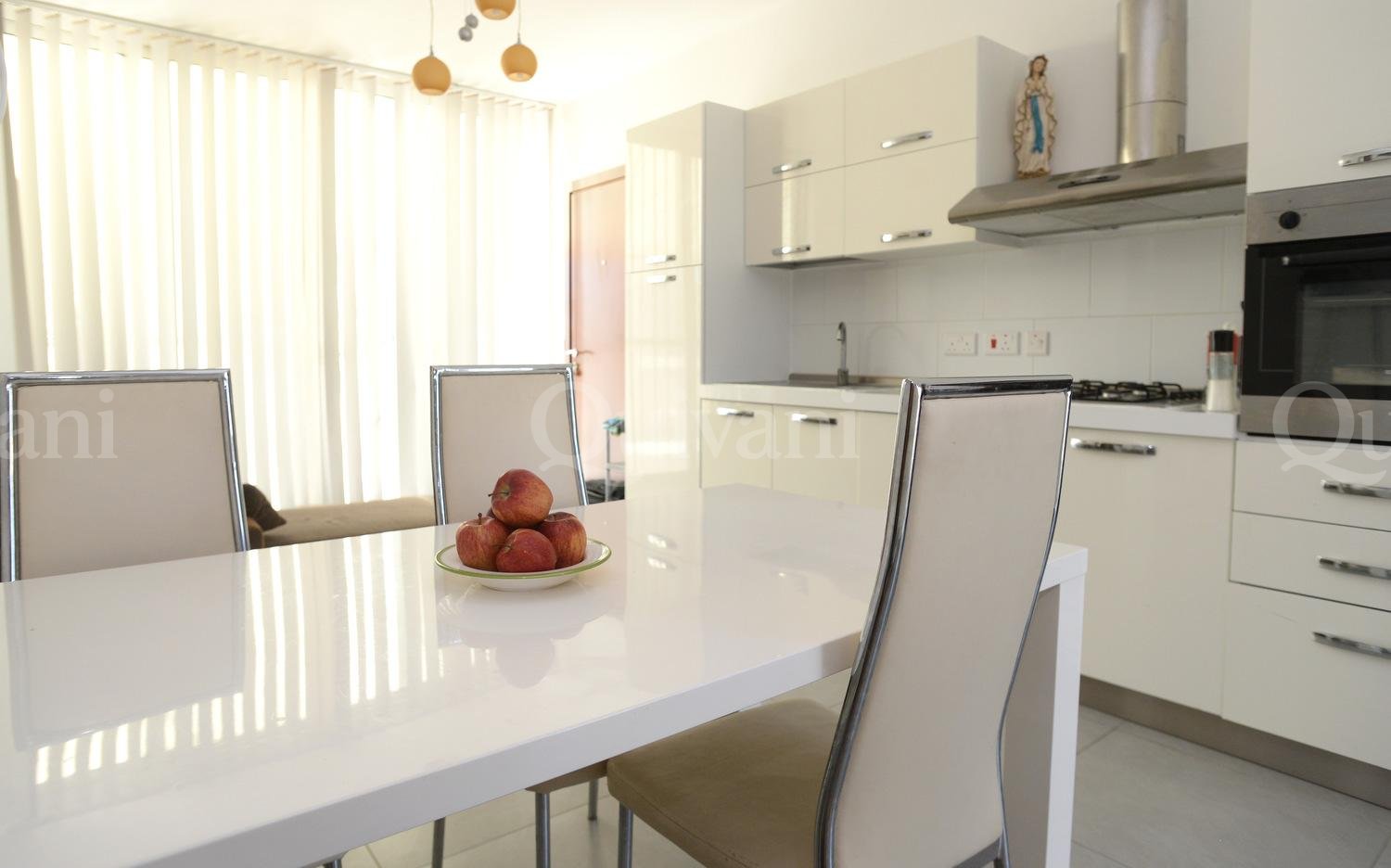 Marsalforn, Furnished Penthouse