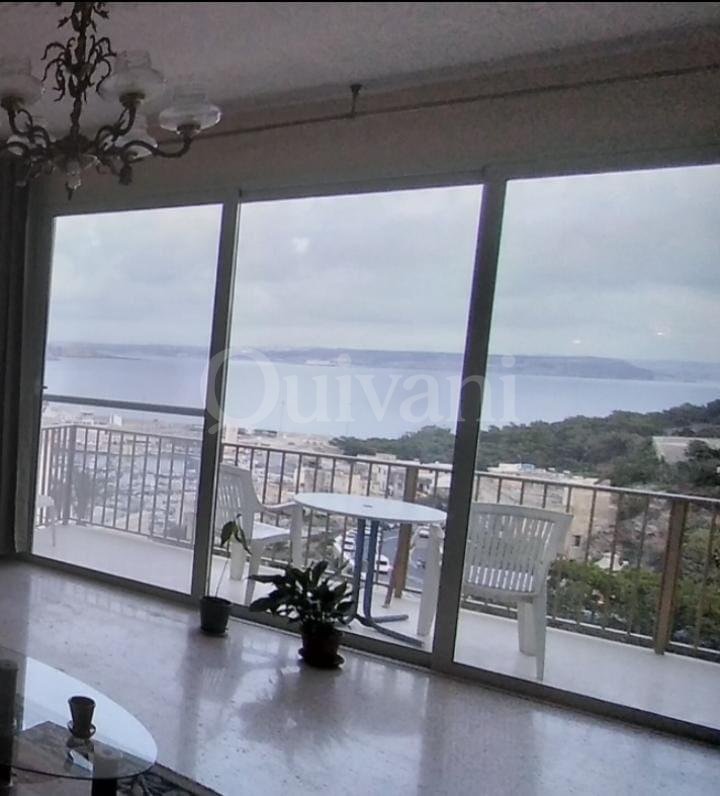 Ghajnsielem, Furnished Apartment
