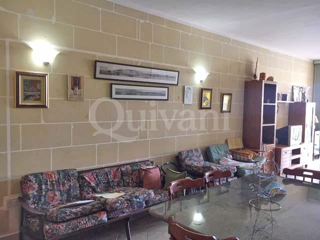 Marsalforn, Furnished Apartment