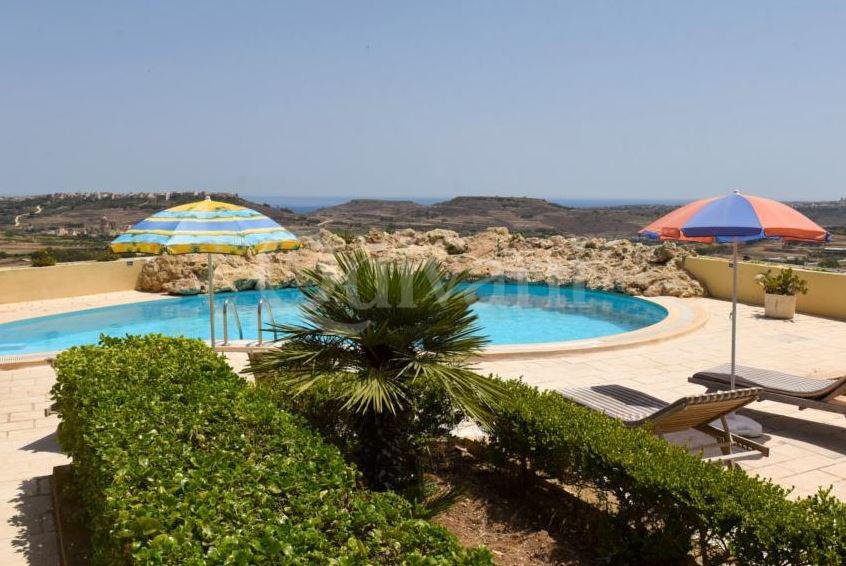 Santa Lucija (Gozo), Furnished Bungalow