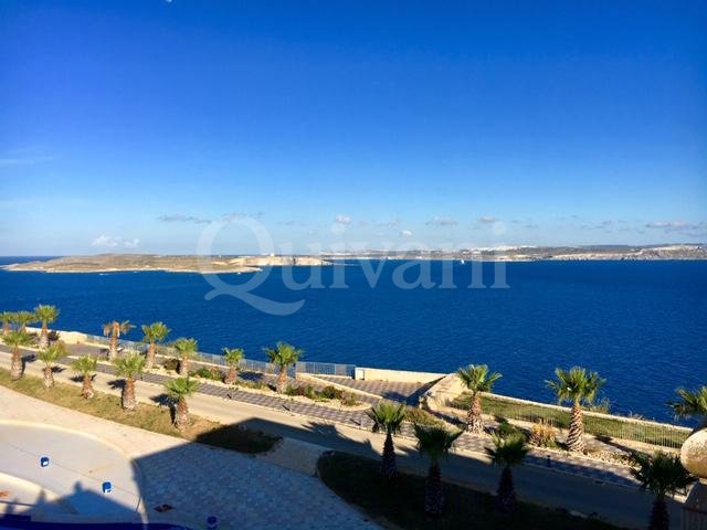 Fort Chambray, Furnished Duplex Apartment
