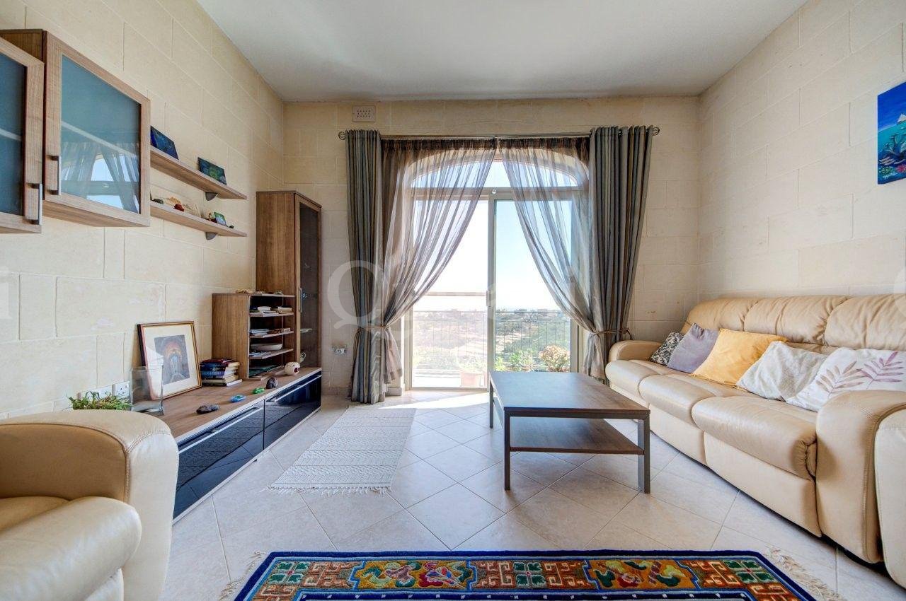Xaghra, Furnished Apartment