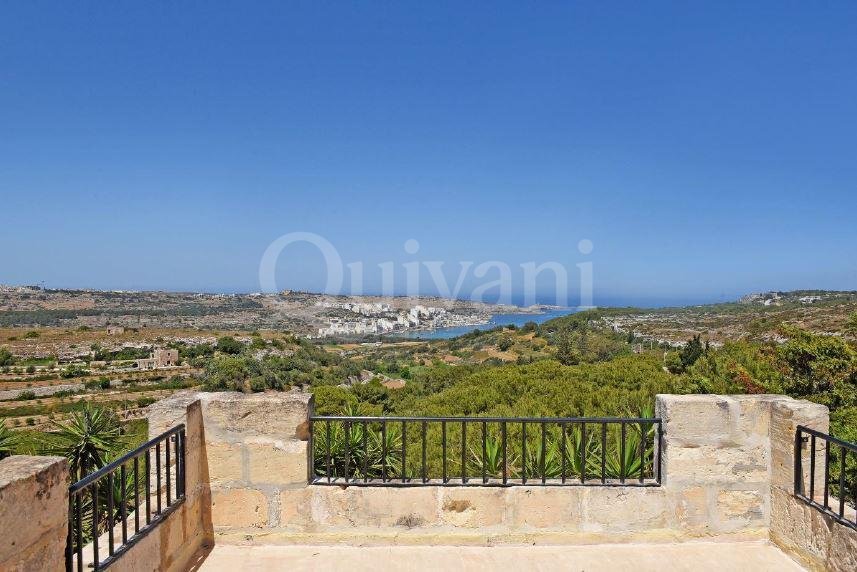 San Martin, Furnished House of Character