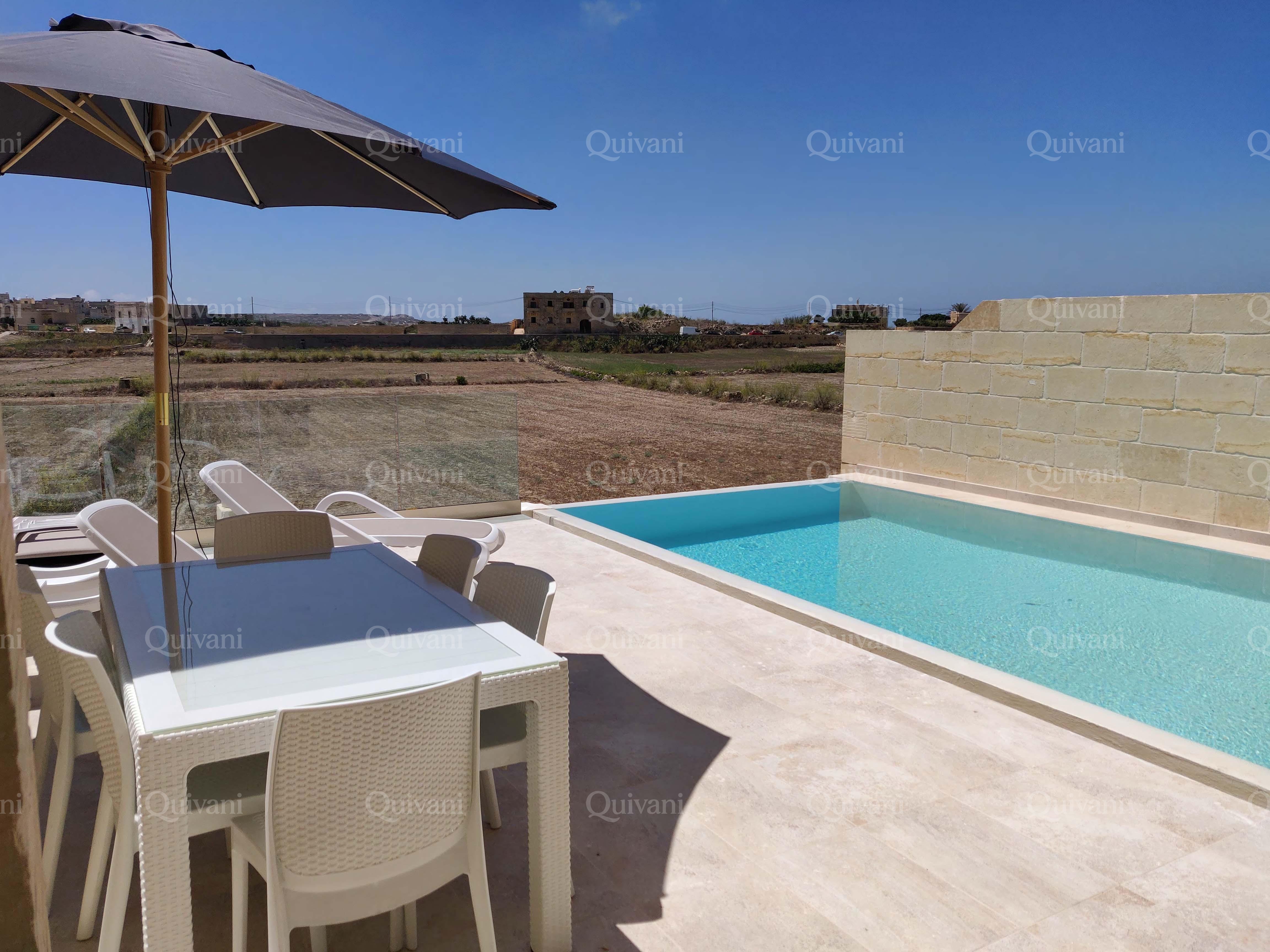 Gharb, Furnished House of Character