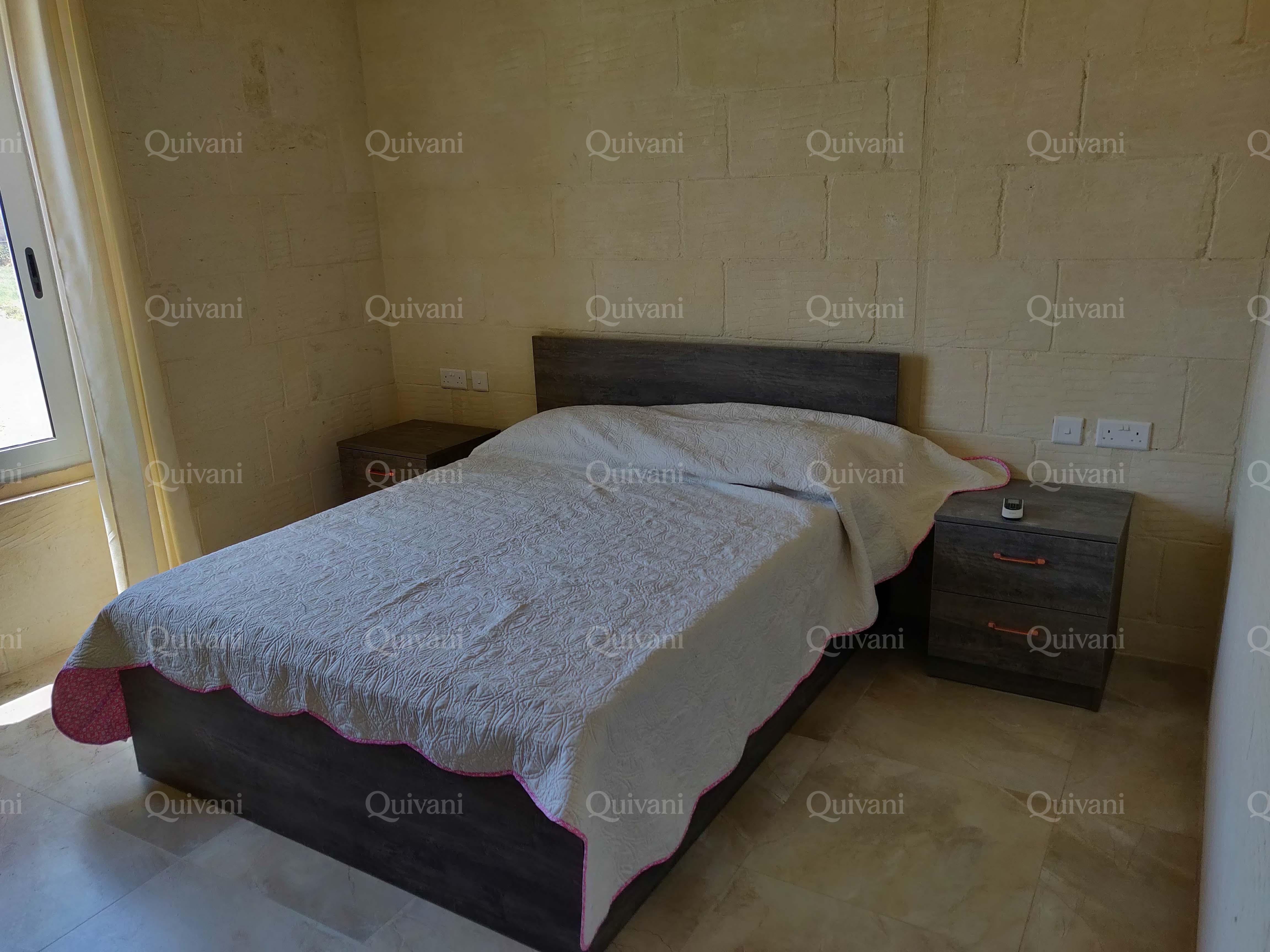 Gharb, Furnished House of Character