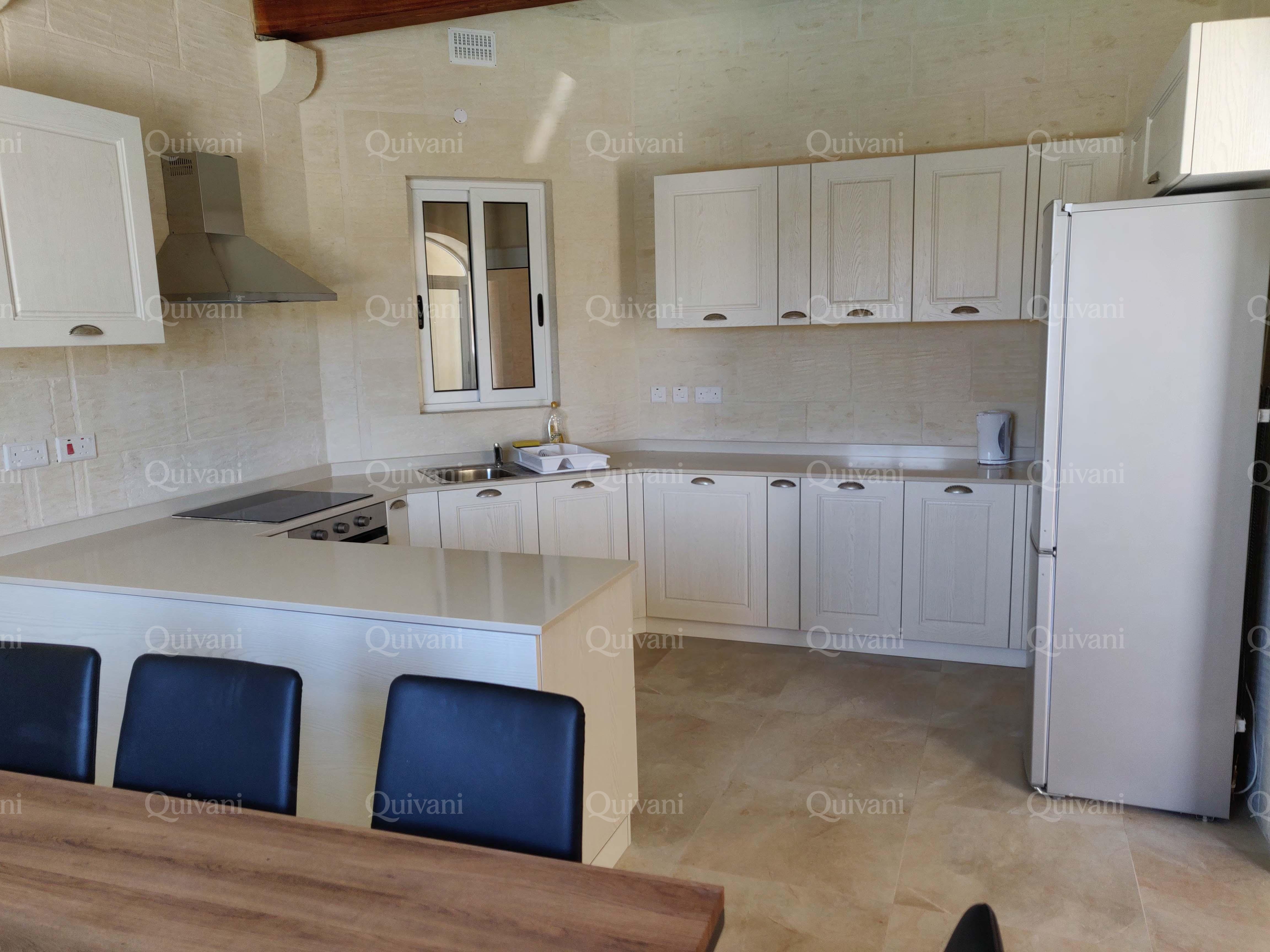 Gharb, Furnished House of Character