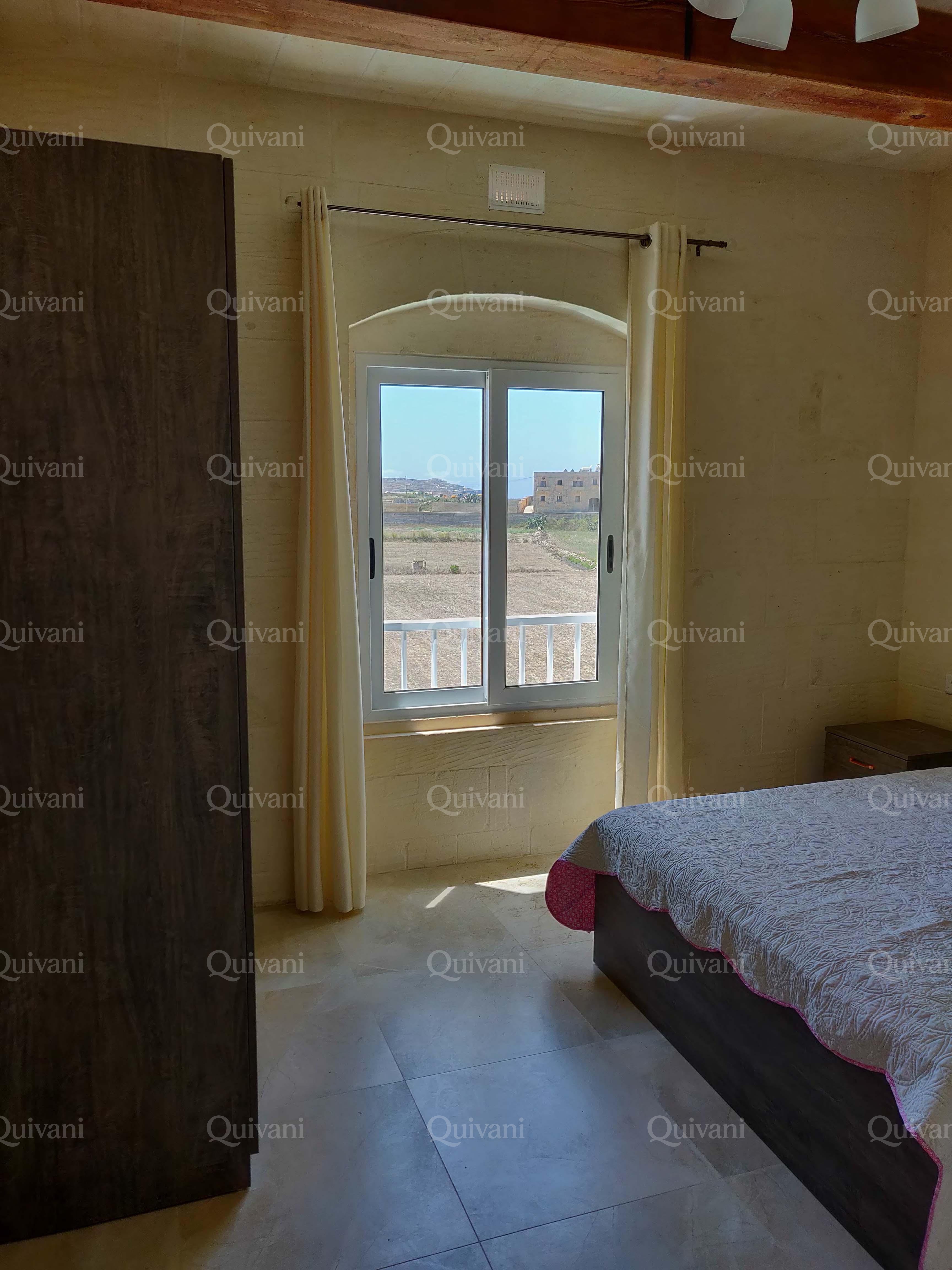Gharb, Furnished House of Character