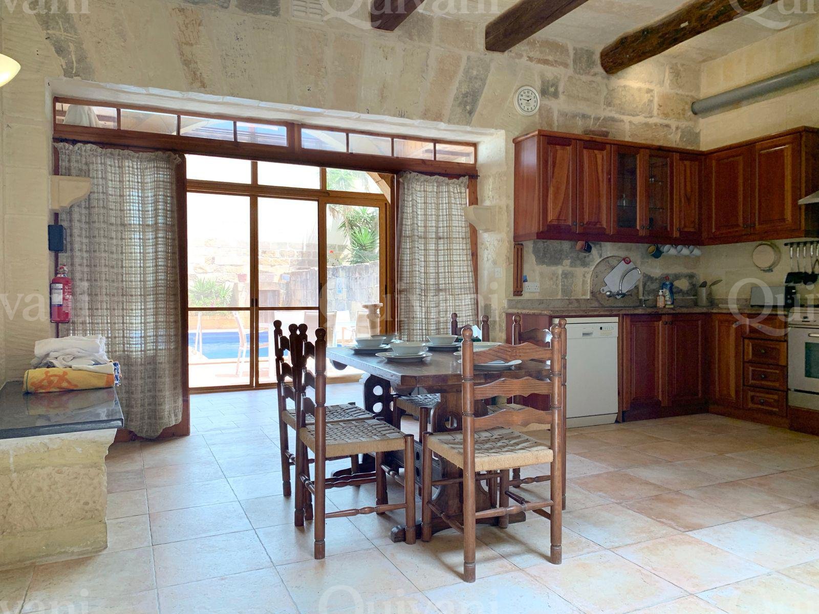 Xaghra, Furnished House of Character