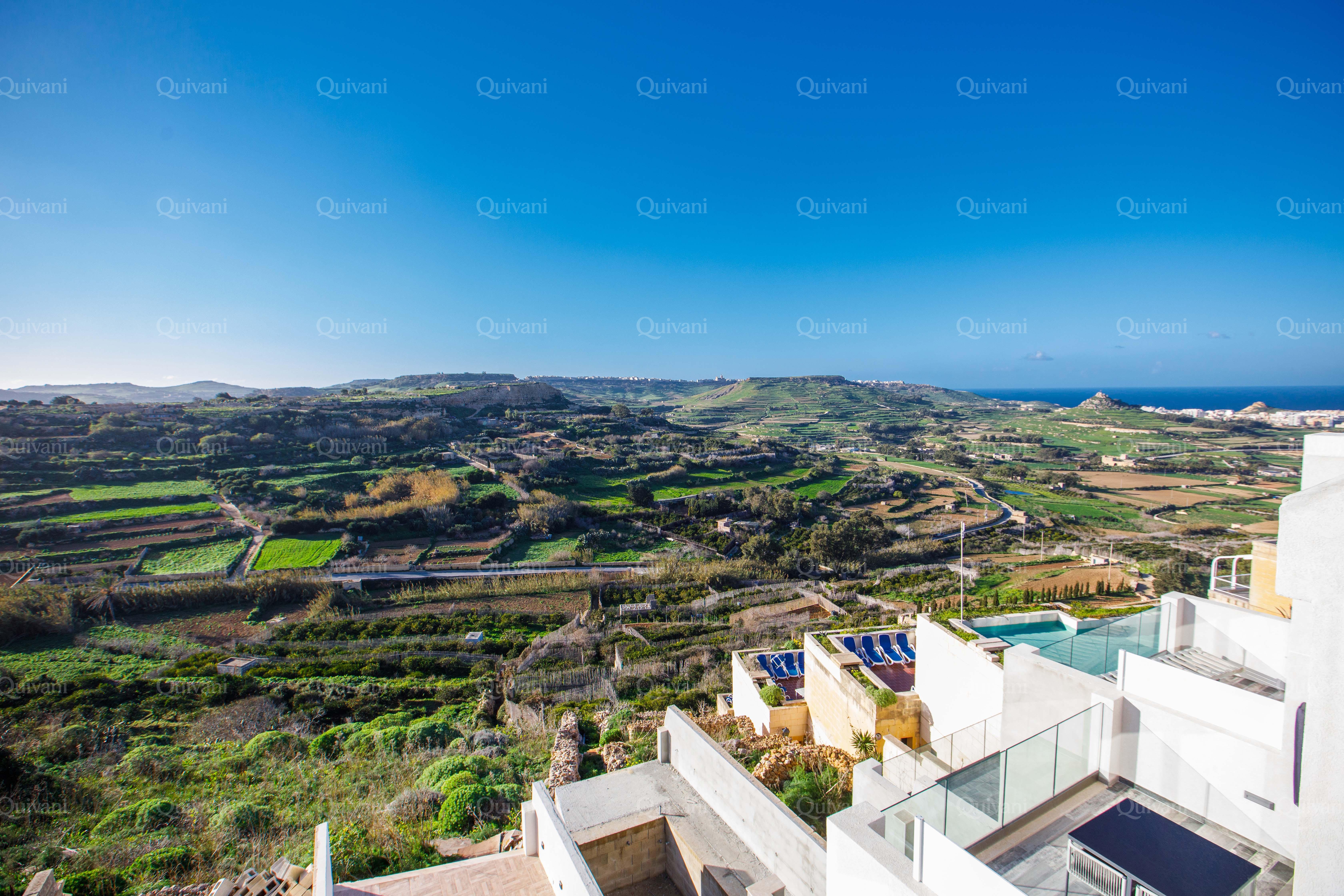 Xaghra, Furnished Penthouse