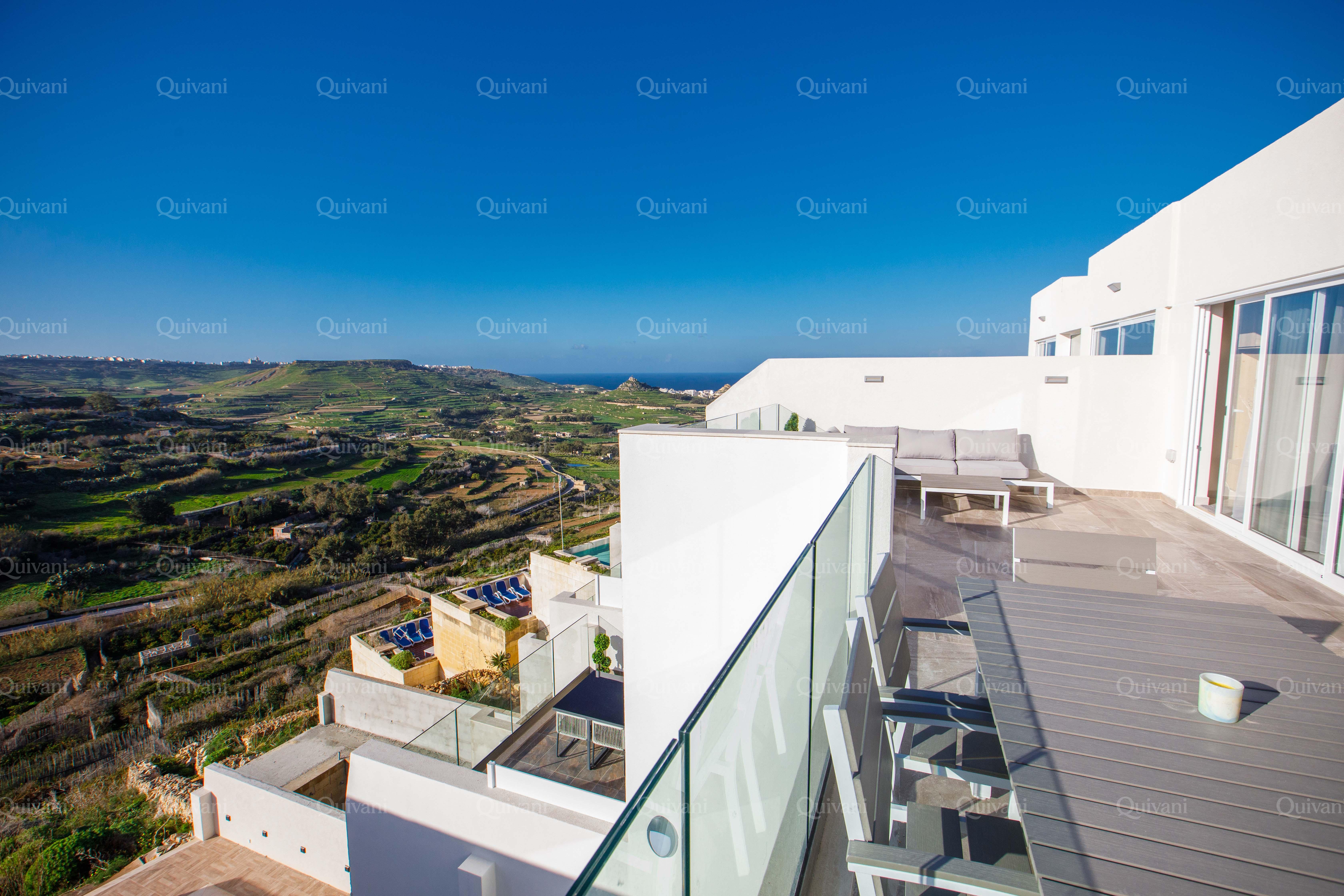Xaghra, Furnished Penthouse