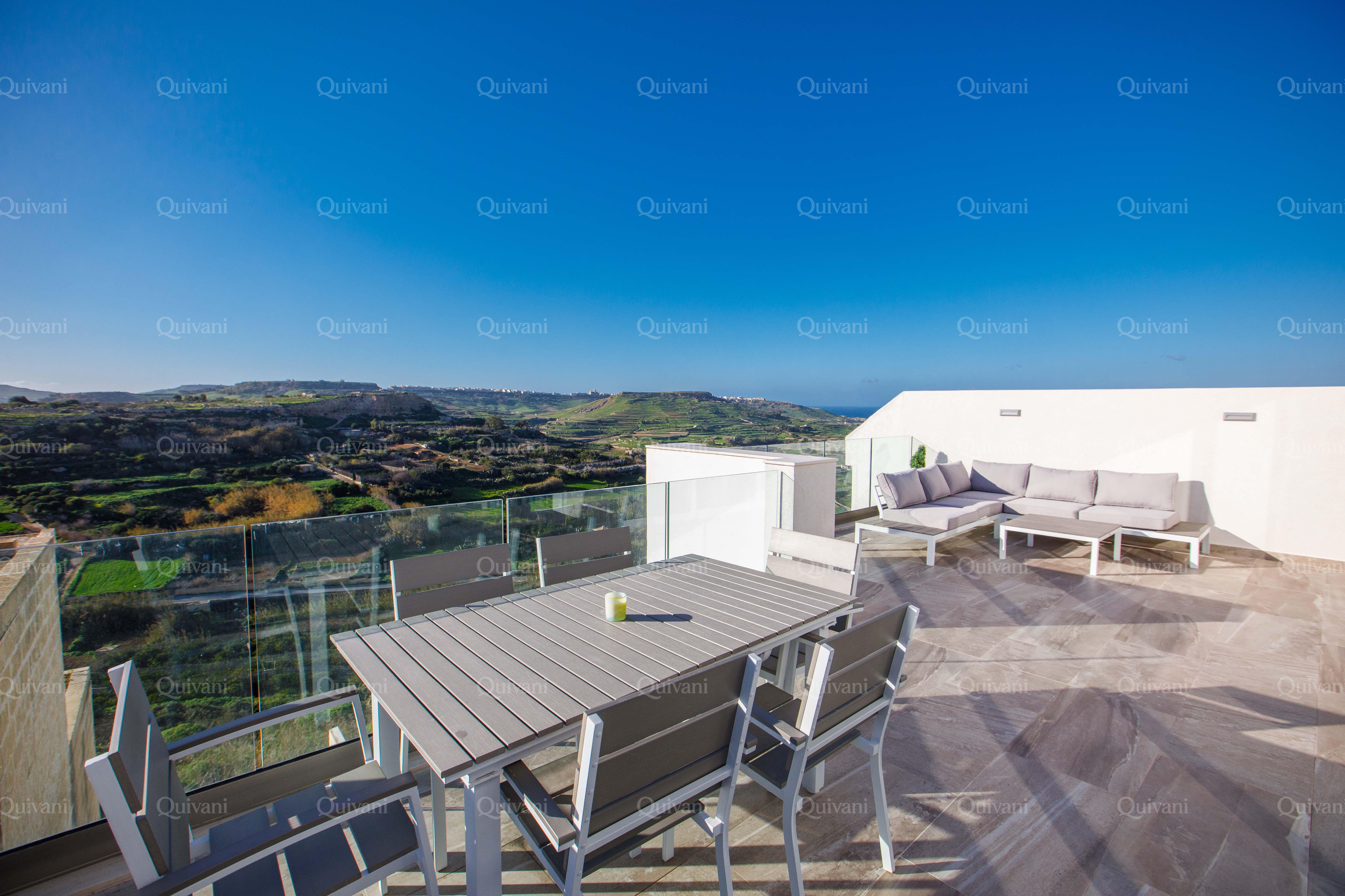Xaghra, Furnished Penthouse