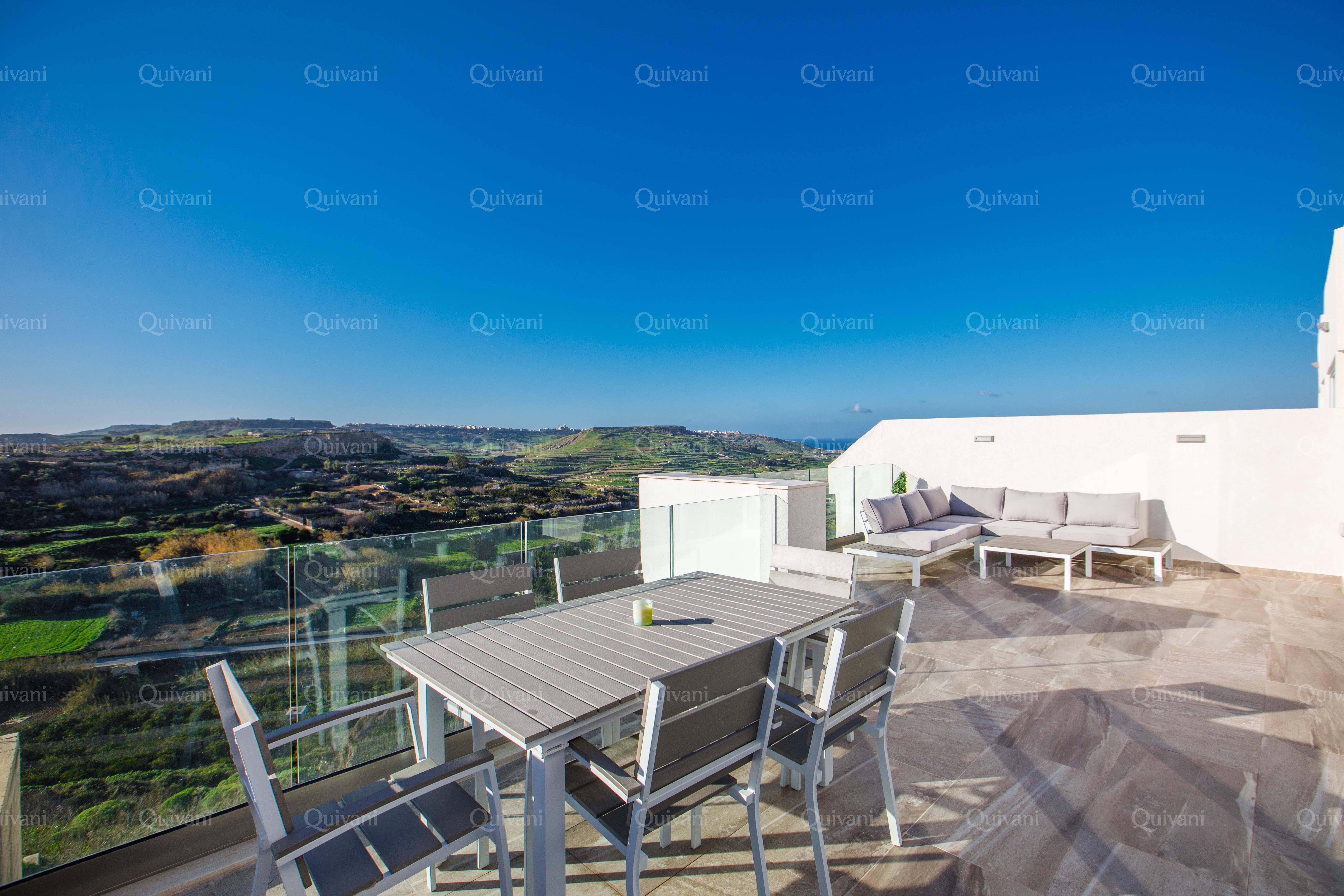 Xaghra, Furnished Penthouse