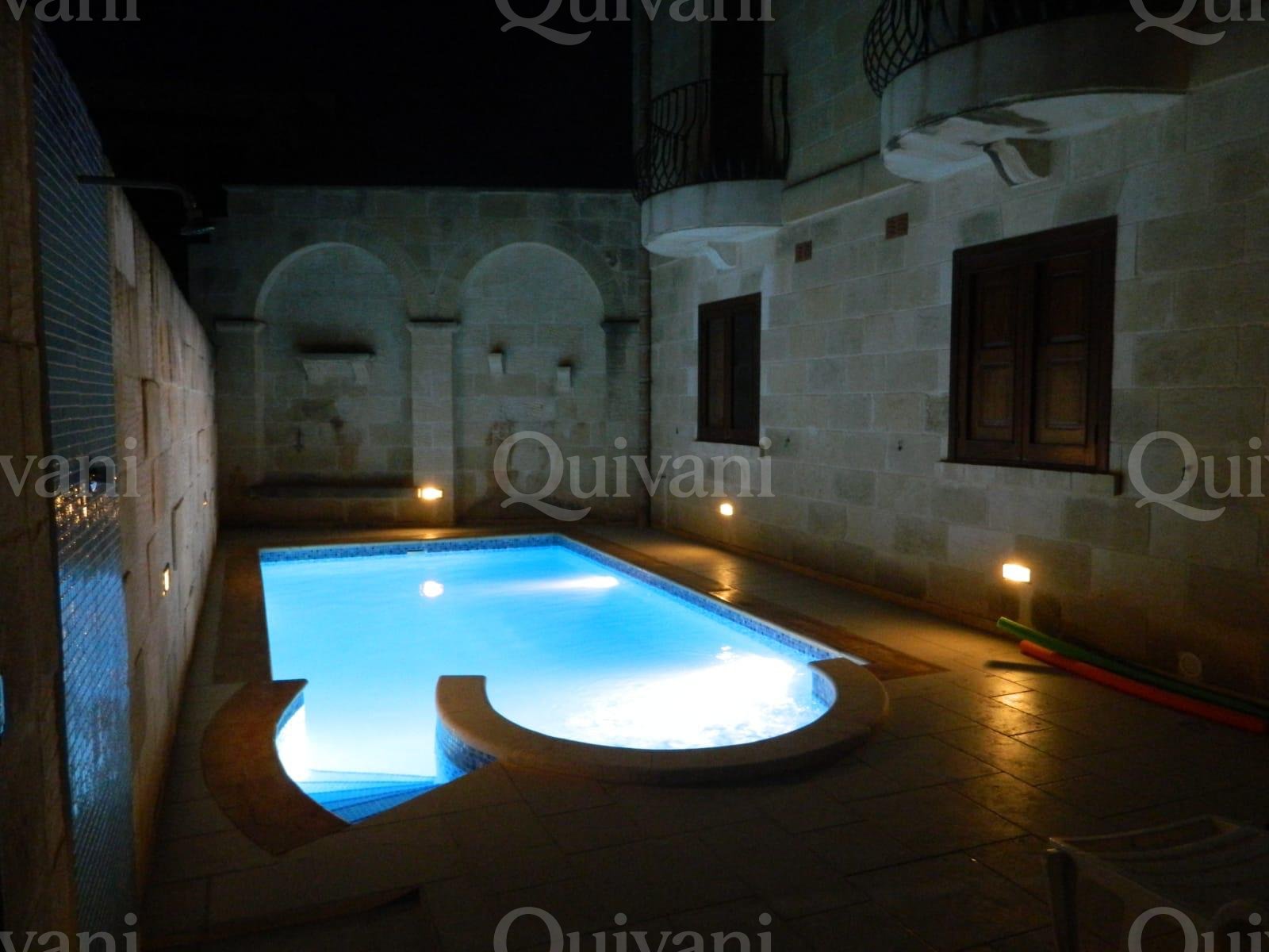 Qala, Furnished House of Character