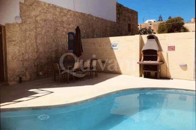 Xaghra, Furnished Farmhouse