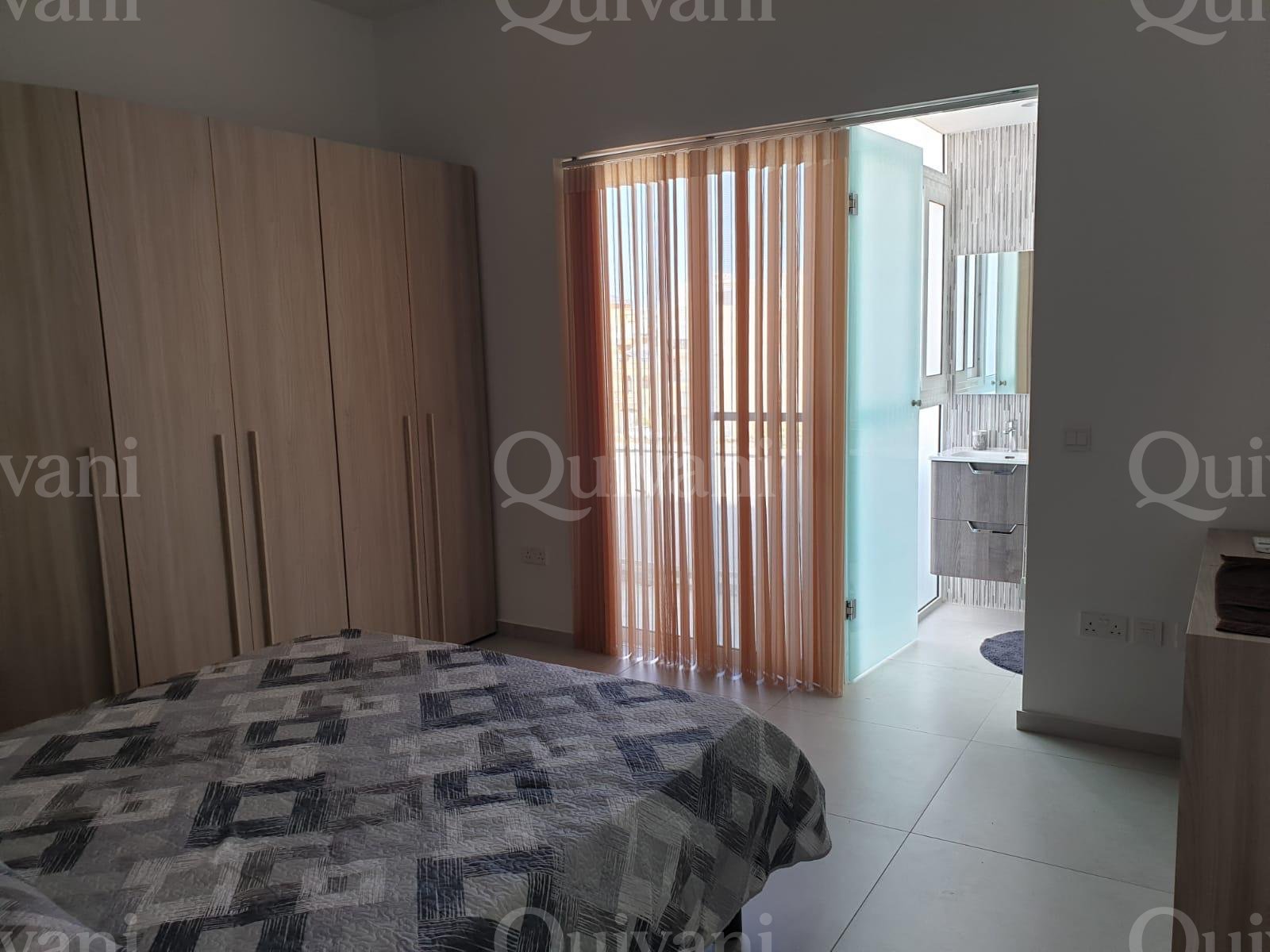 Xaghra, Furnished Penthouse