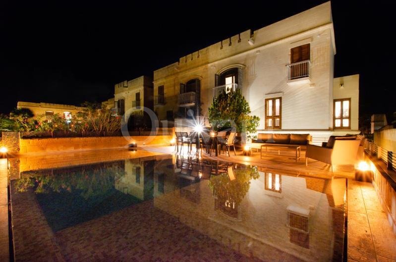 Fort Chambray, Furnished Villa