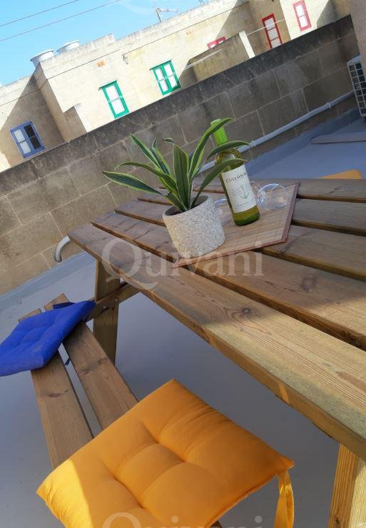 Xaghra, Furnished House of Character