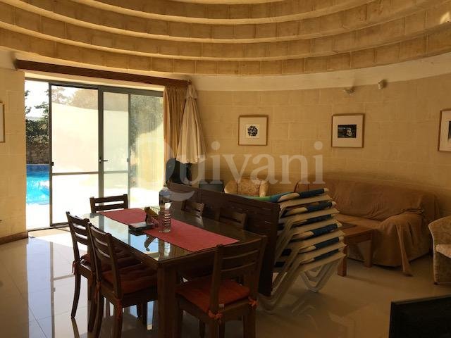Xewkija, Furnished Bungalow