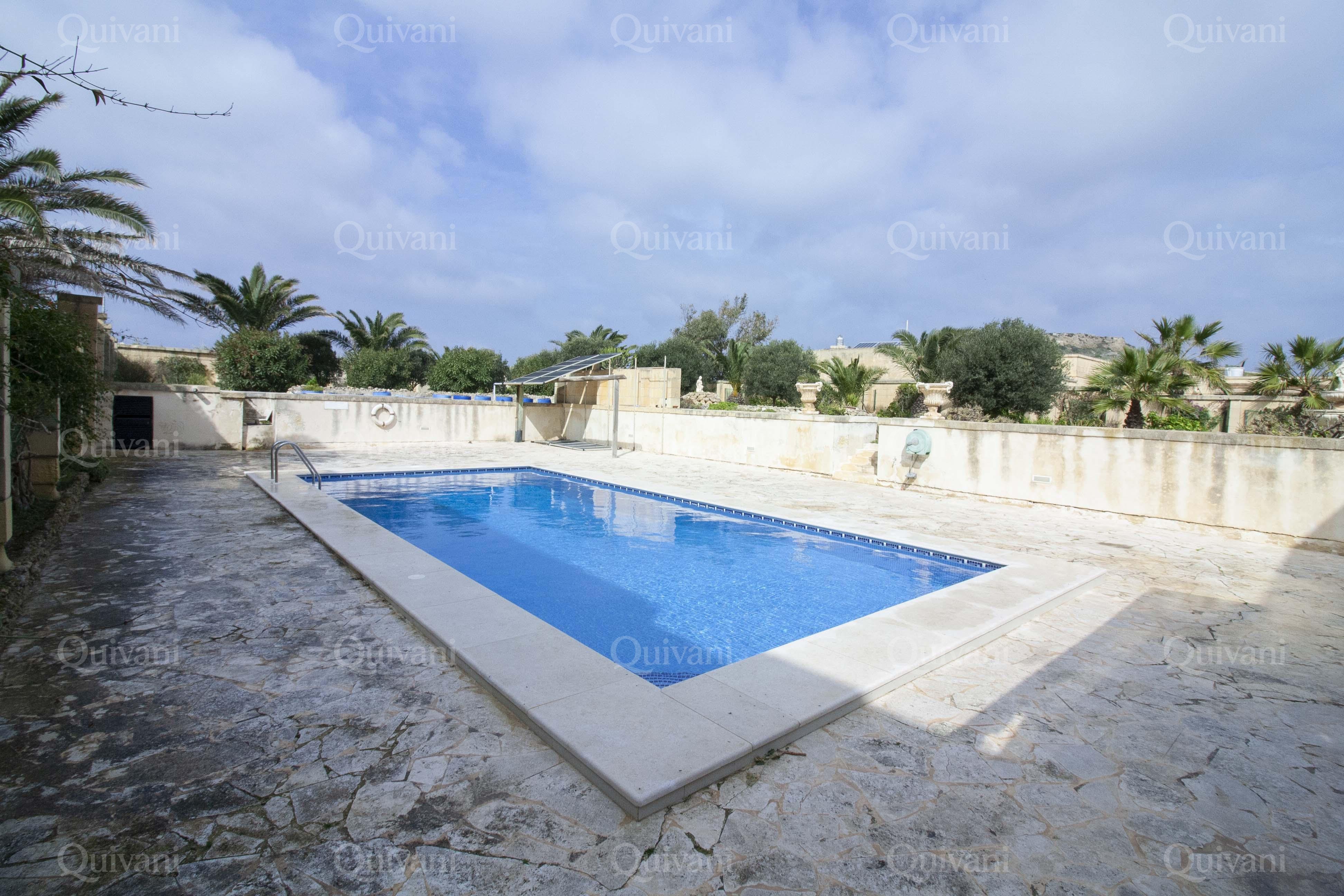 Ghasri, Furnished Villa
