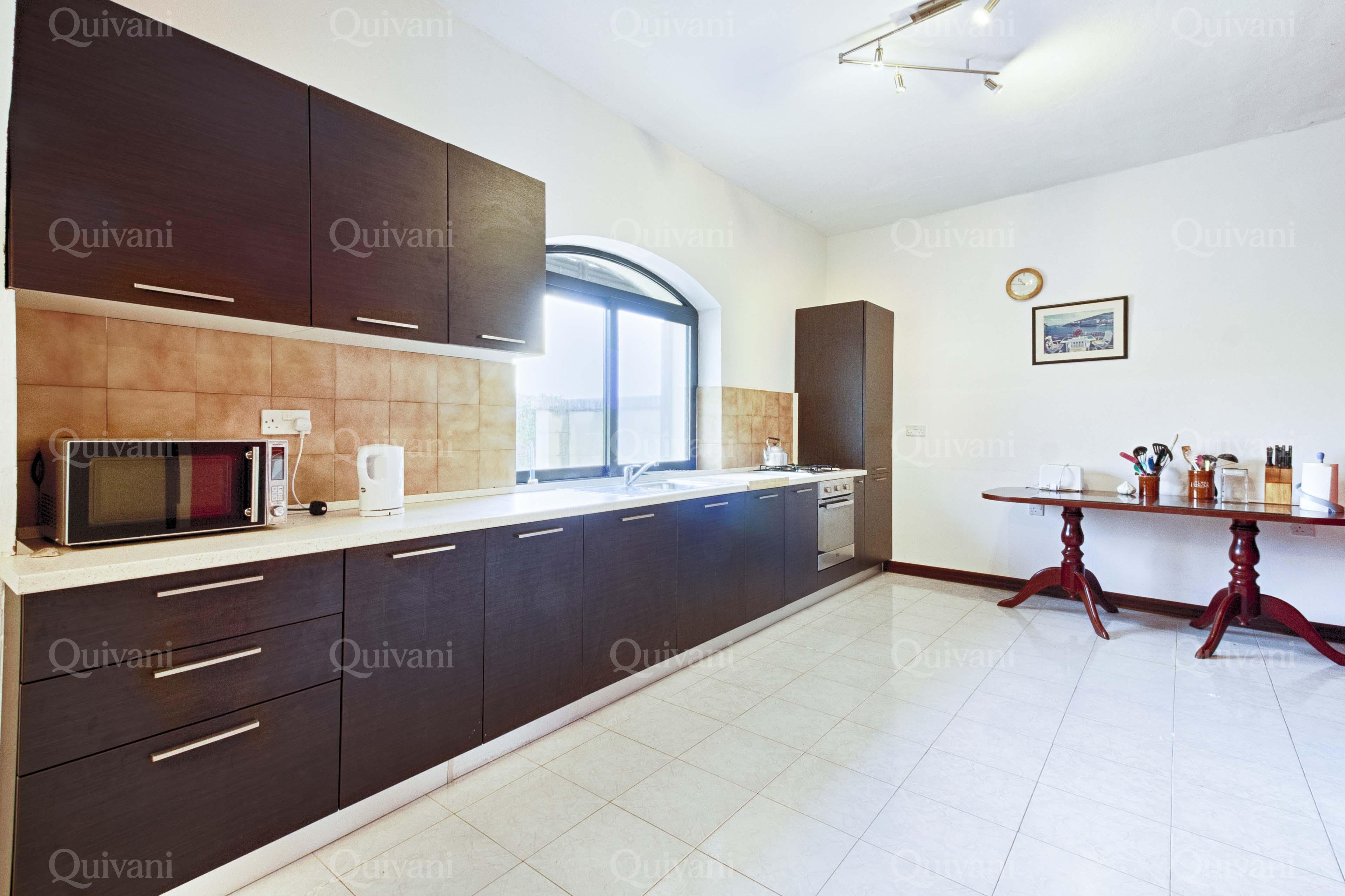 Ghasri, Furnished Villa