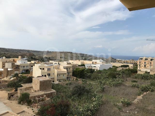 Xaghra, Furnished Apartment