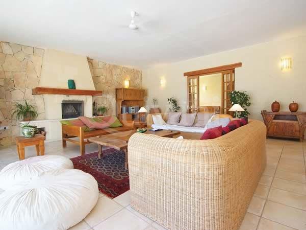 Ghasri, Furnished Villa