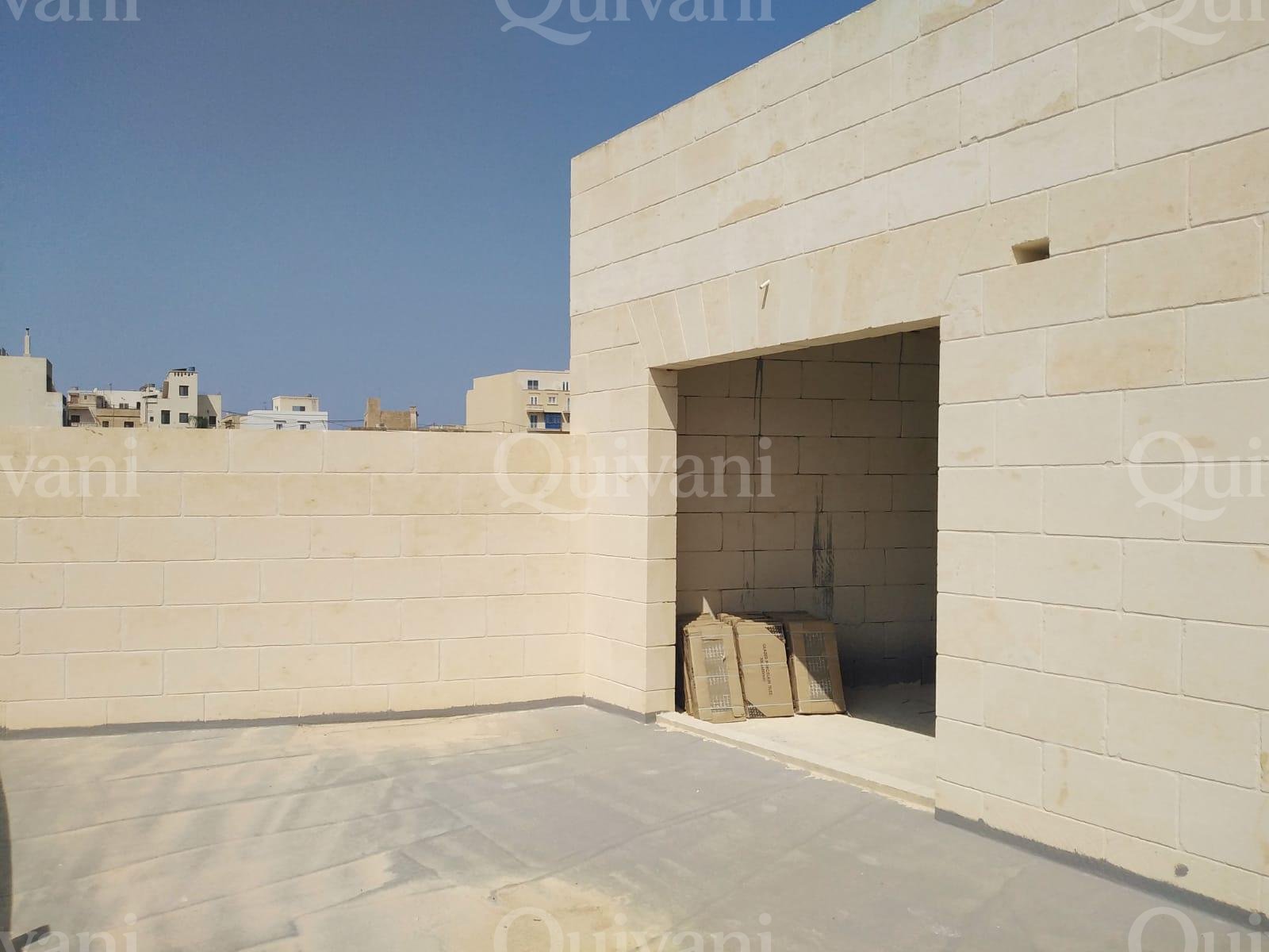 Nadur, Shell form Penthouse