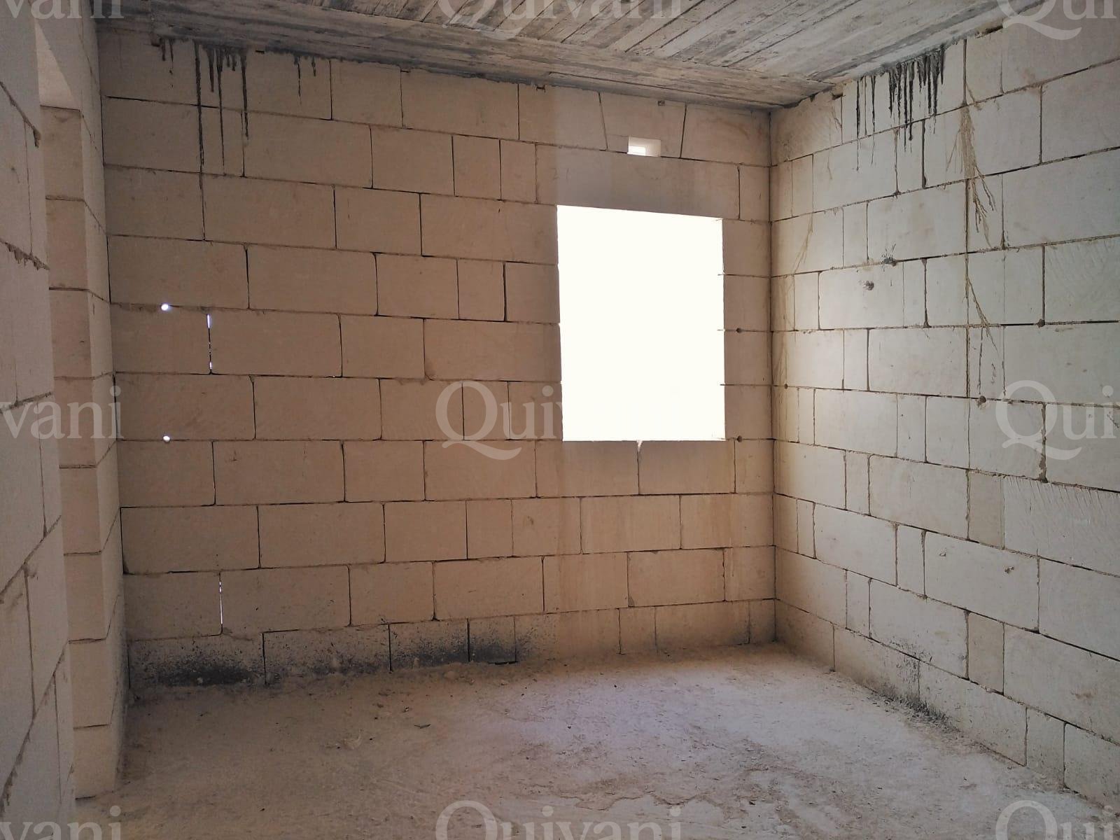 Nadur, Shell form Penthouse