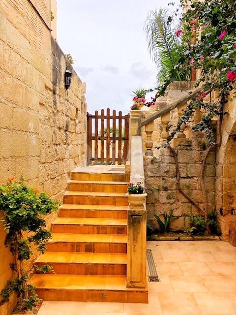 Gharb, Furnished Farmhouse