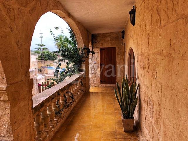 Gharb, Furnished Farmhouse